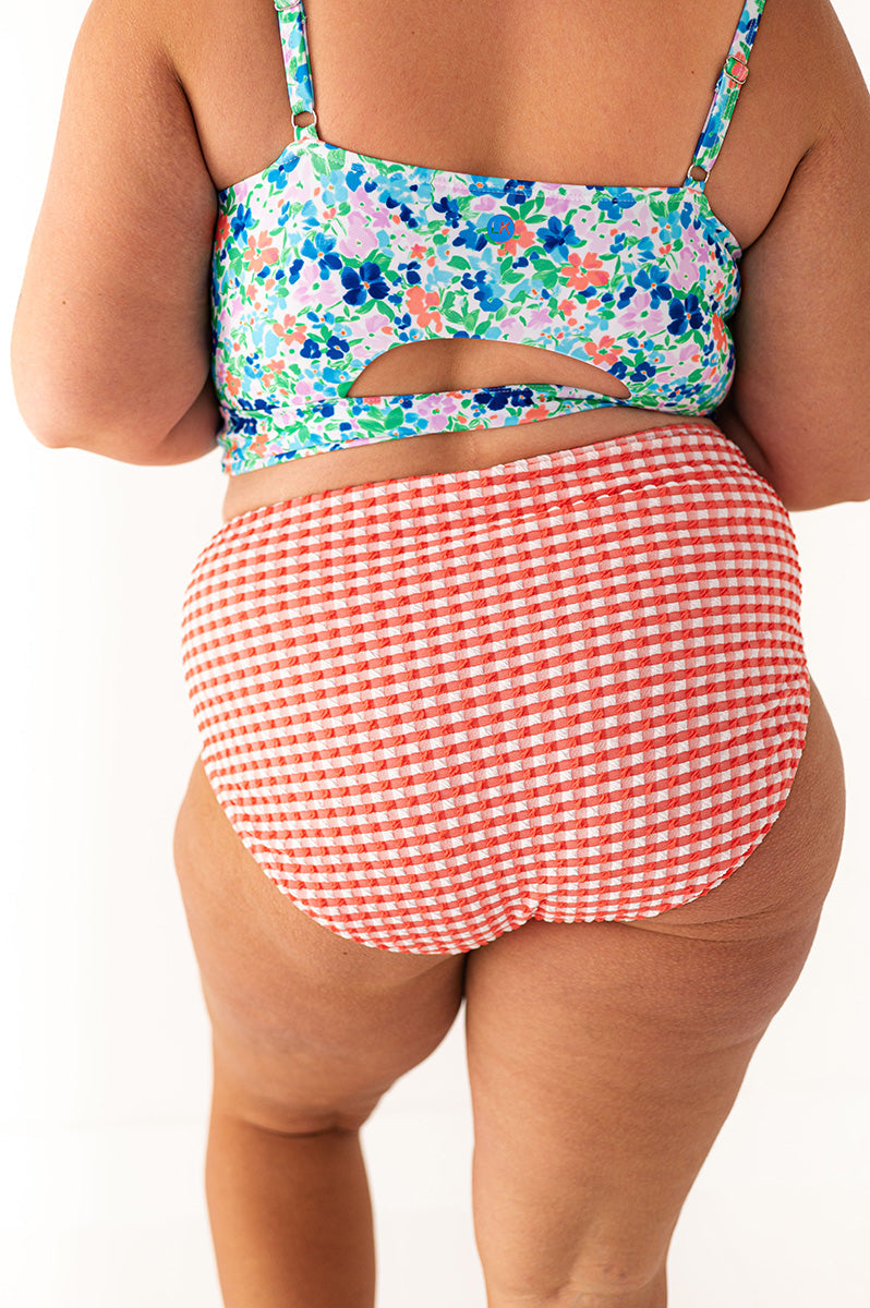 Mid Rise Gingham Textured Bottom in Punch